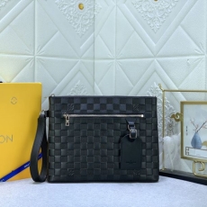 Louis Vuitton Clutch Bags